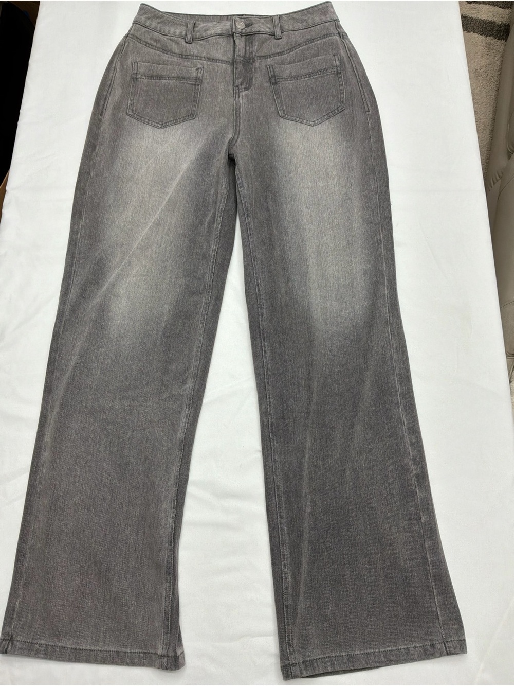 HALARA Gray Wide-Leg Jeans – Vintage Fade
